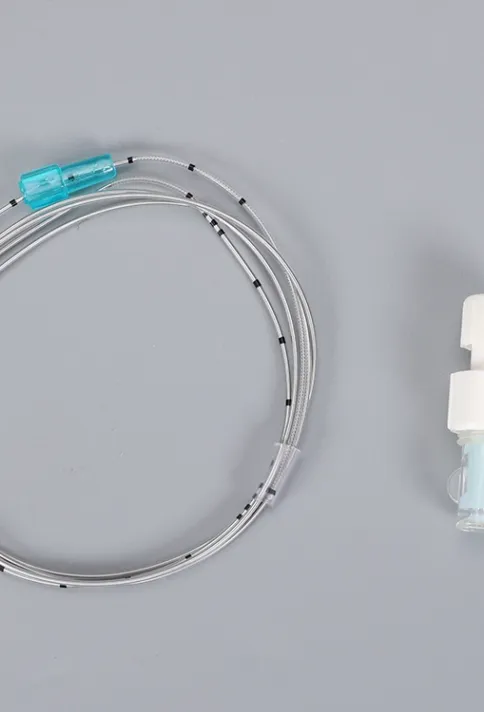 Eldobható fokozott epidurális altatású katéter csatlakozóval